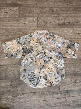 VTG Caribou Womens Safari Animal Print Button Down Short Sleeve Shirt L/XL USA